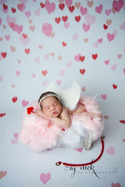 16 Sweet Photos Of Valentine S Day Newborns That Will Fill Your Heart