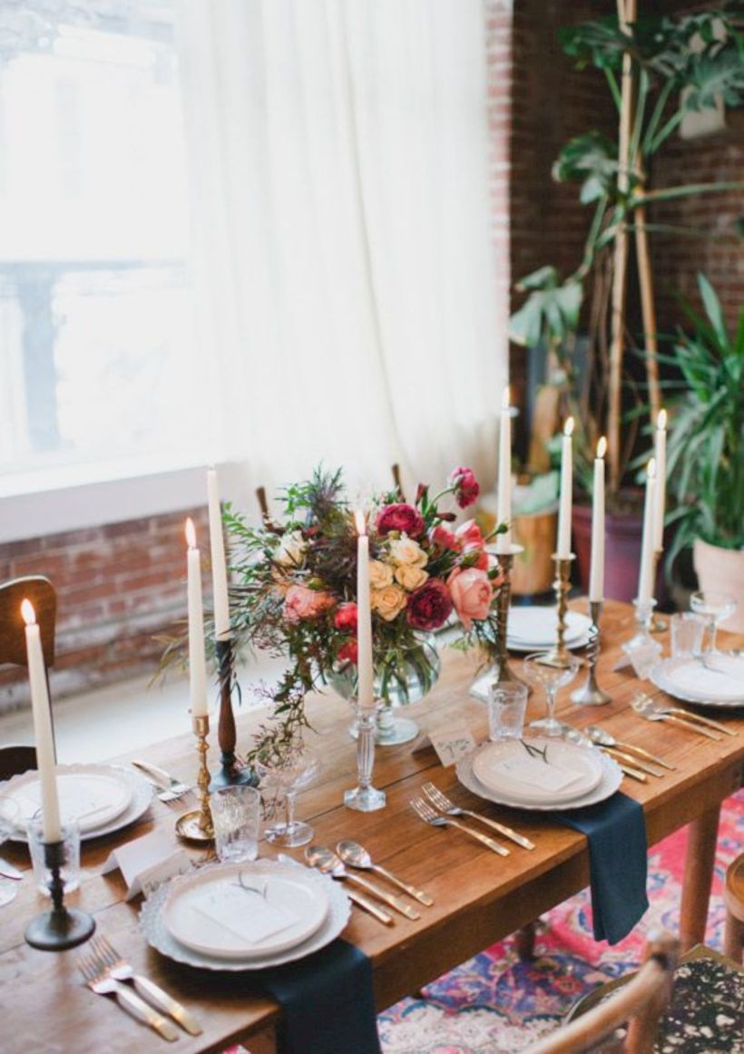 49 Beautiful Winter Table Decoration Ideas For A Romantic Dinner