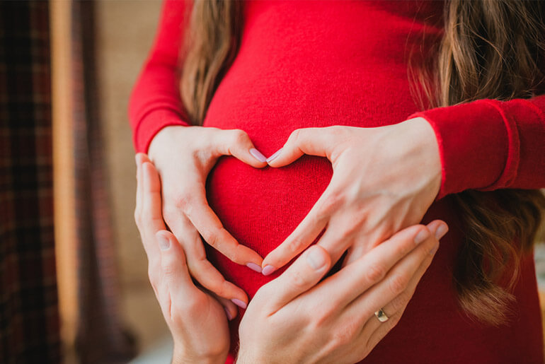 7 Creative Valentine’s Day Pregnancy Announcement Ideas