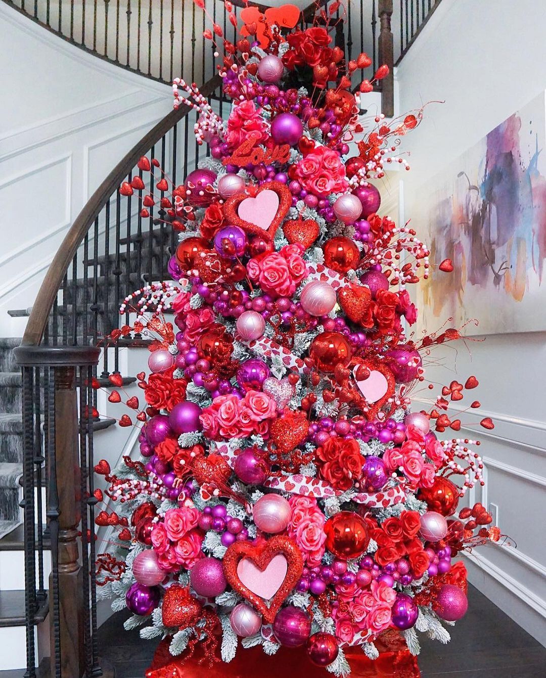 7 Festive Valentine's Day Christmas Tree Themes