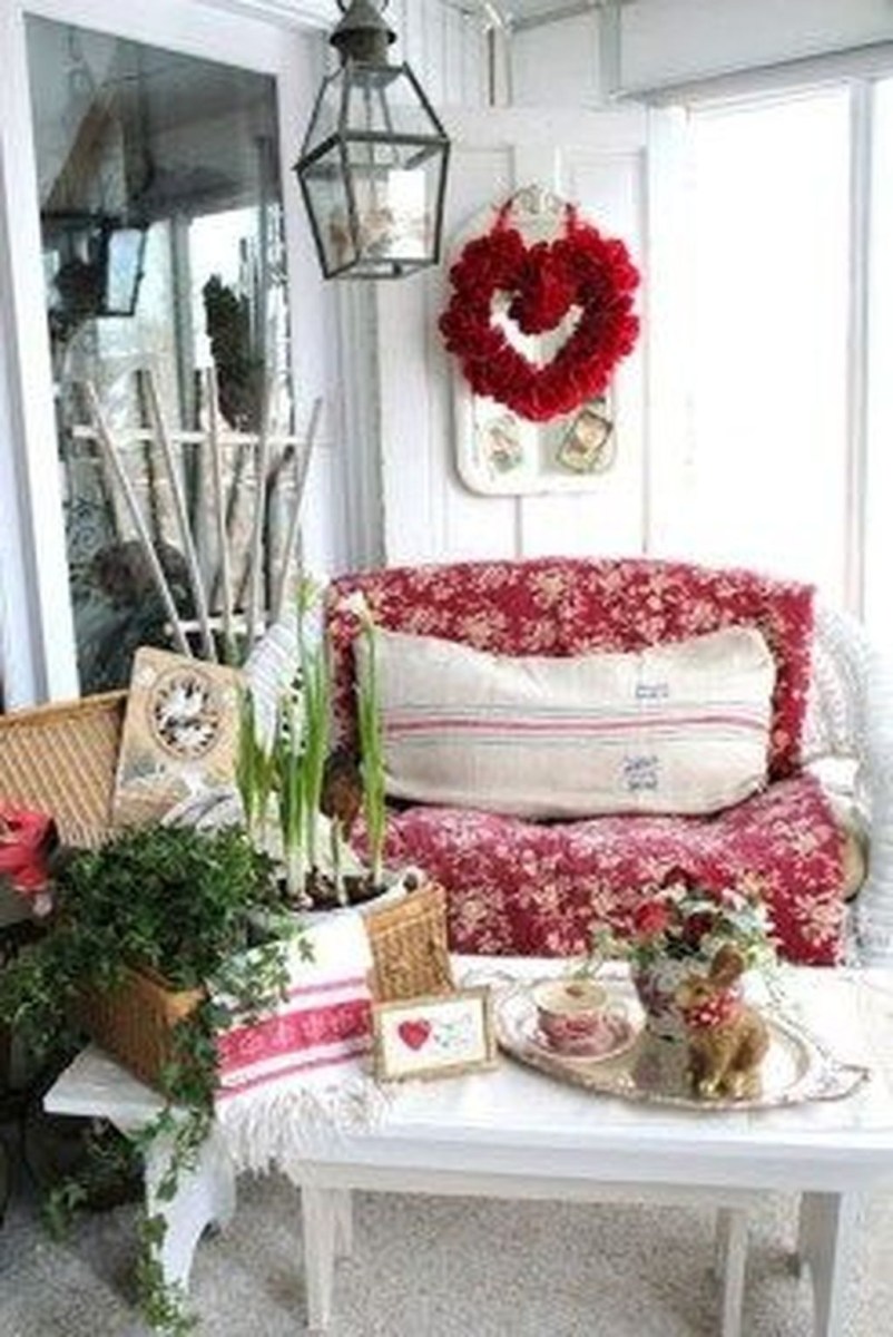 7 Stunning Valentine’s Day Backdrop Ideas