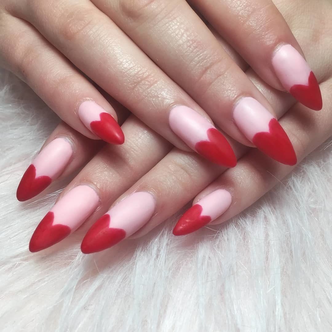 Classy Valentines Nails Oval