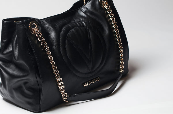 Fw15 Signature Verra Black Valentino Bags