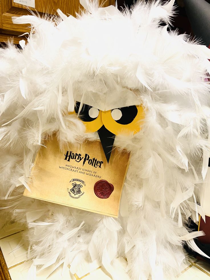 How To Decorate For A Harry Potter Valentine’s Celebration