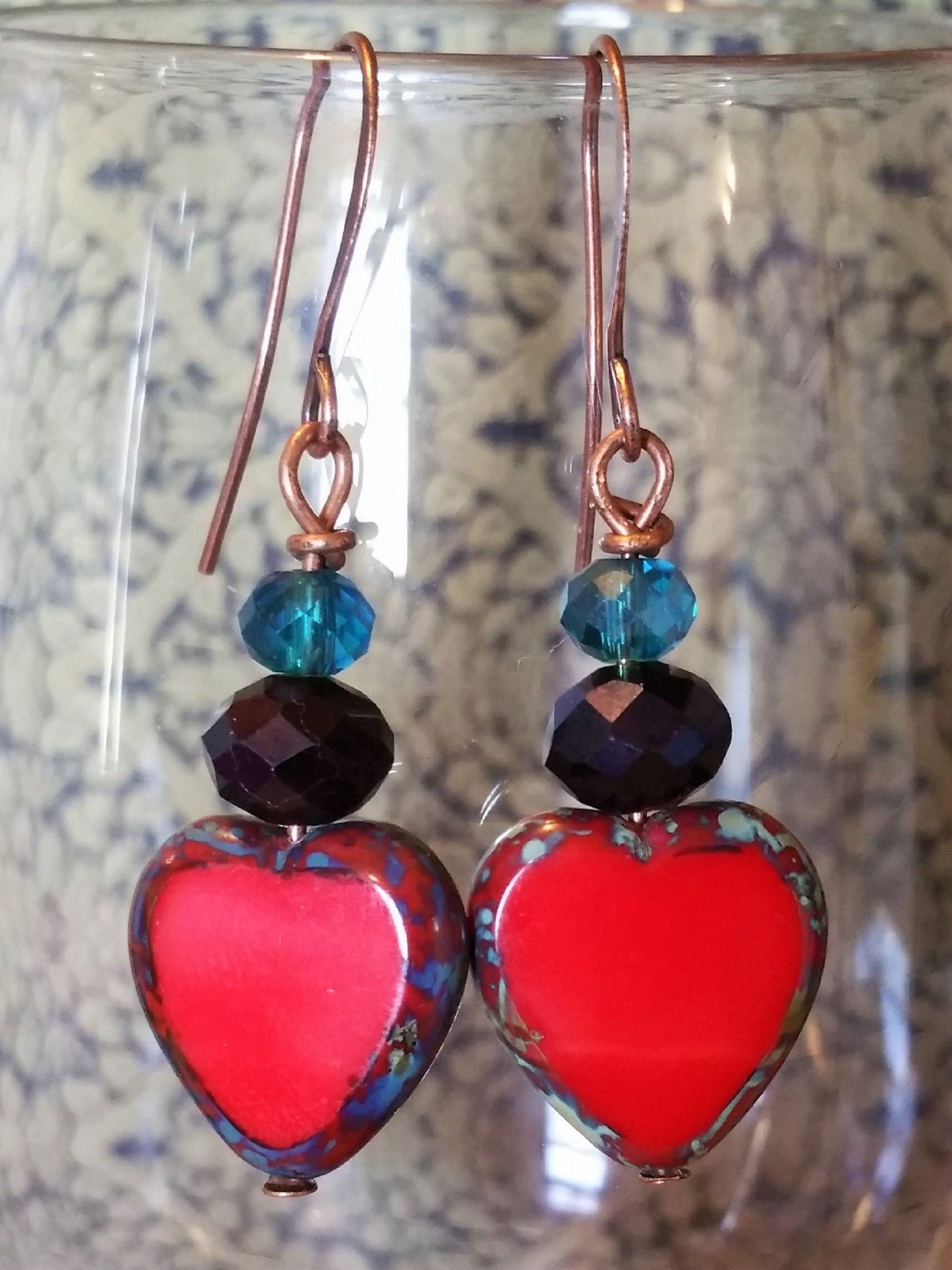 How To Design Romantic Valentine’s Earrings