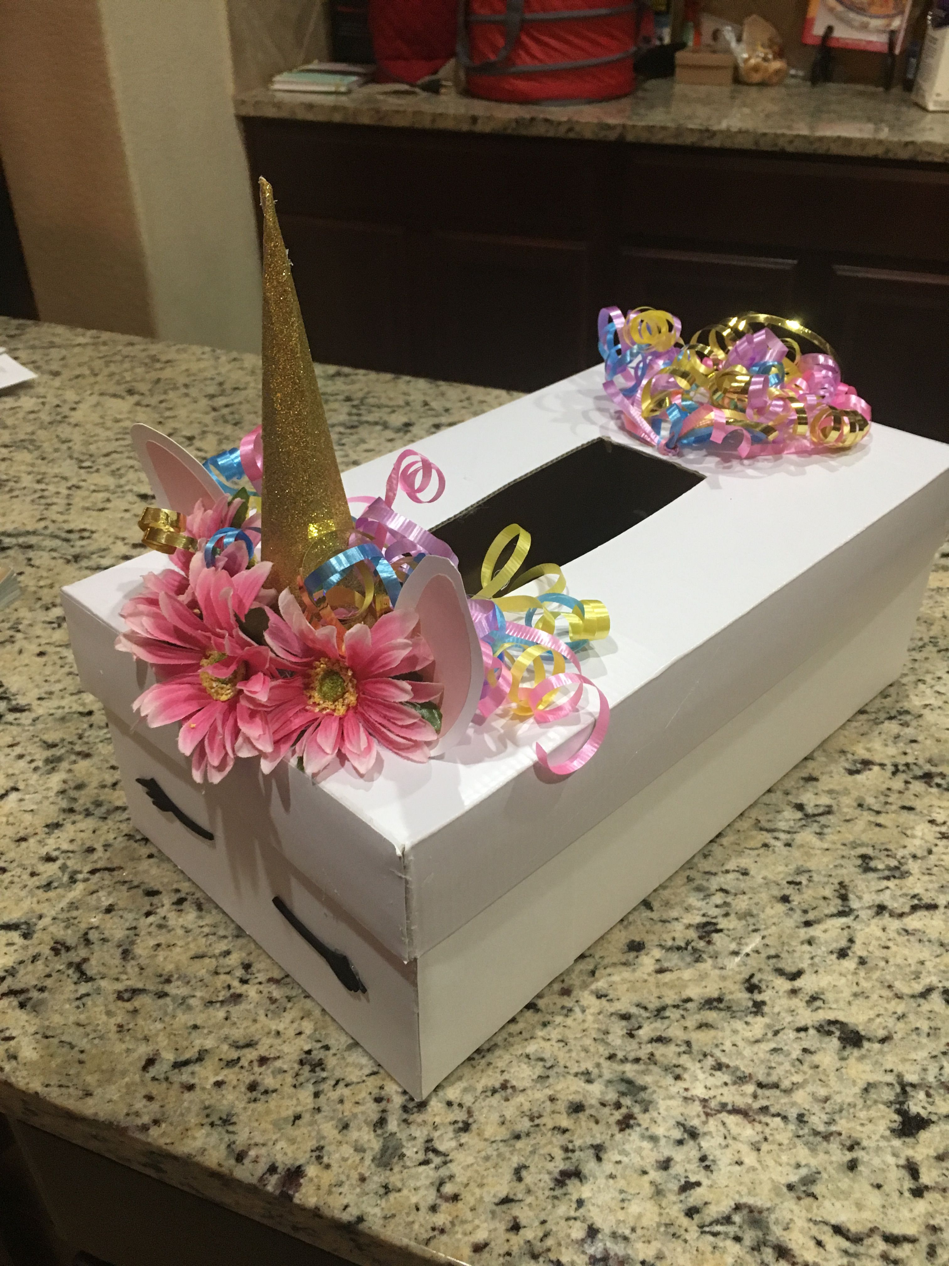 How To Personalize A Unicorn Valentines Day Box?