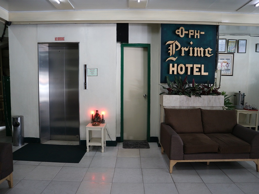 Standard Twin Benguet Prime Hotel