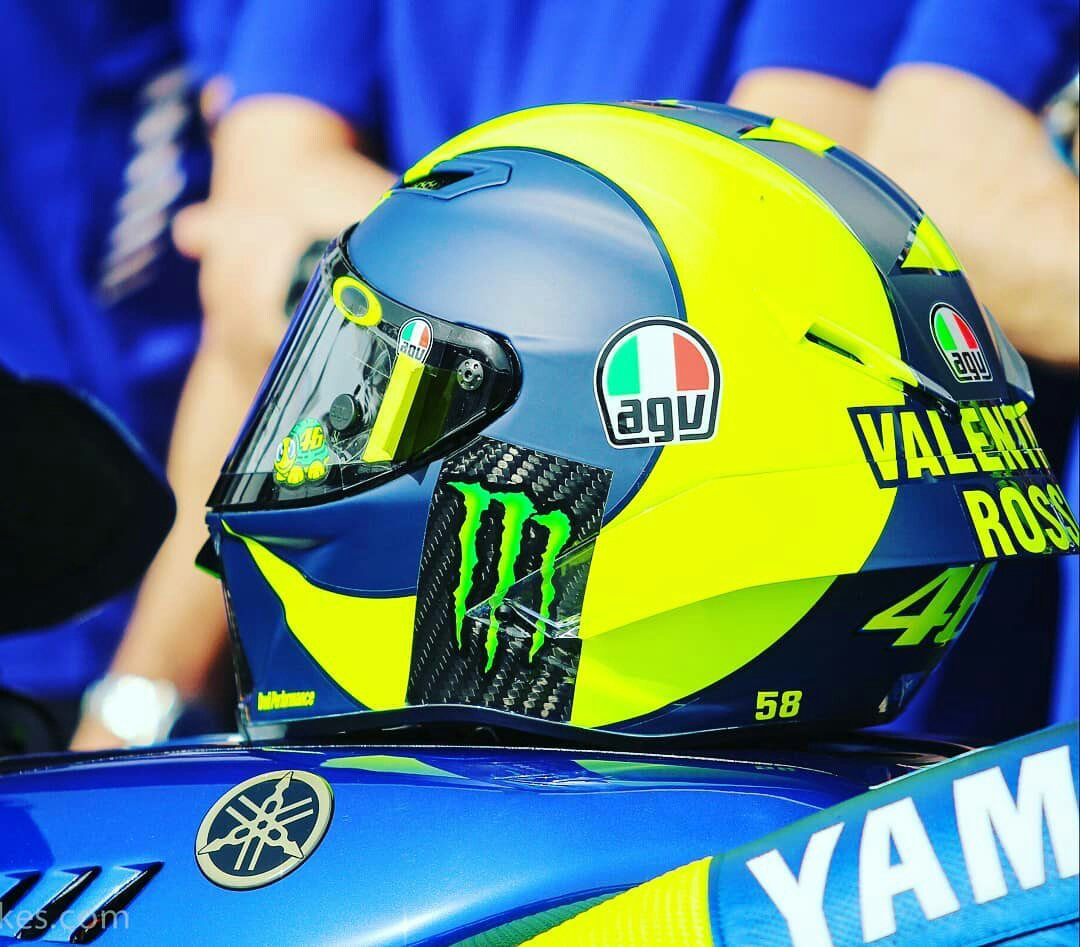 Step-By-Step Guide To Cleaning Your Rossi Helmet