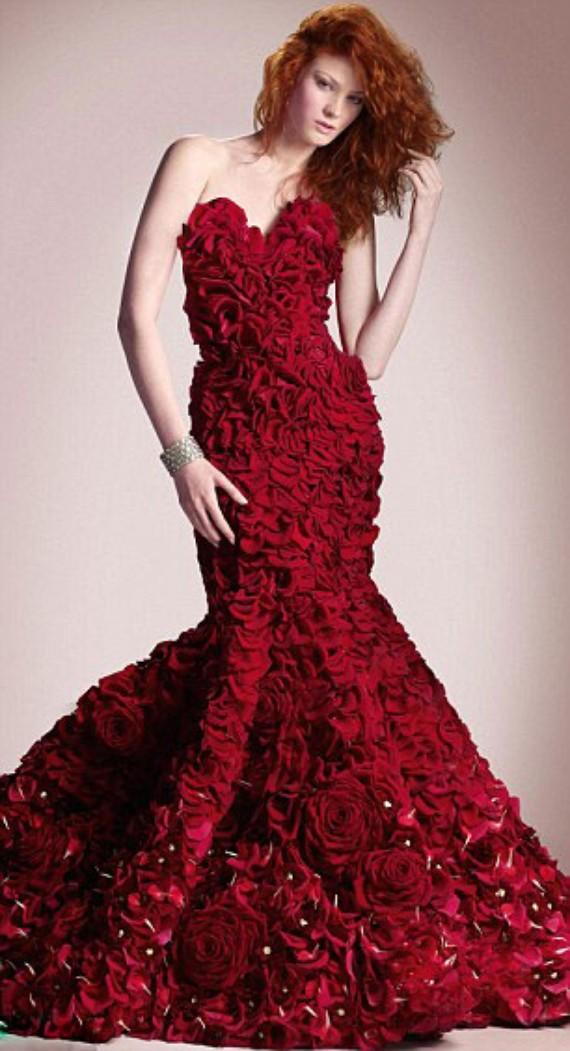 Why Choose Red For Valentine’s Day Dresses?